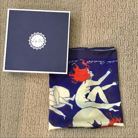 Silk scarf 🧣 Vintage - Picture 2 of 5